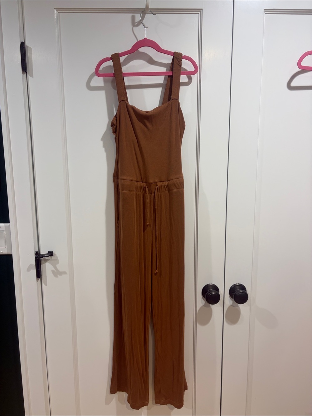 Women’s Wide-Leg Jumpsuit in Brown